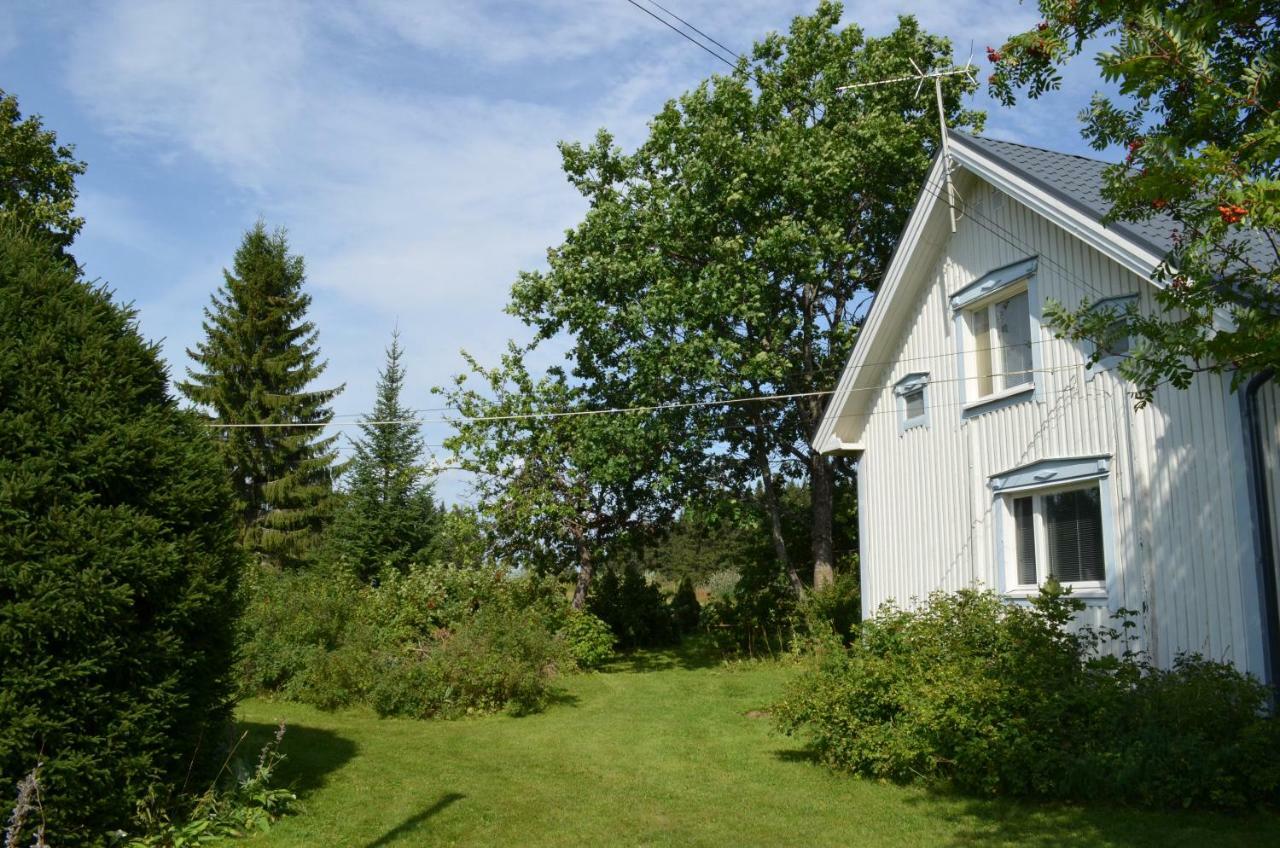 Luntinmaeen Omakotitalo Villa Keskikyla Bagian luar foto